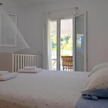 Corfu Twins Apartment Gardelades